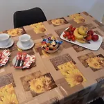 Cherry Apartment *